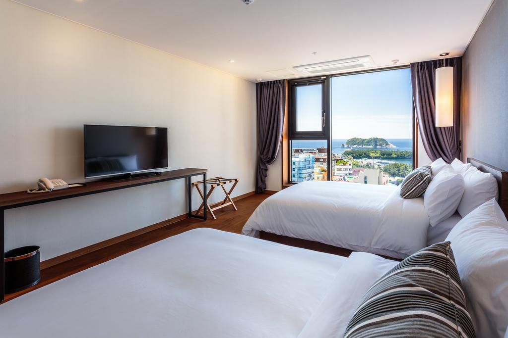 Hotel Alegria Seogwipo Exterior photo