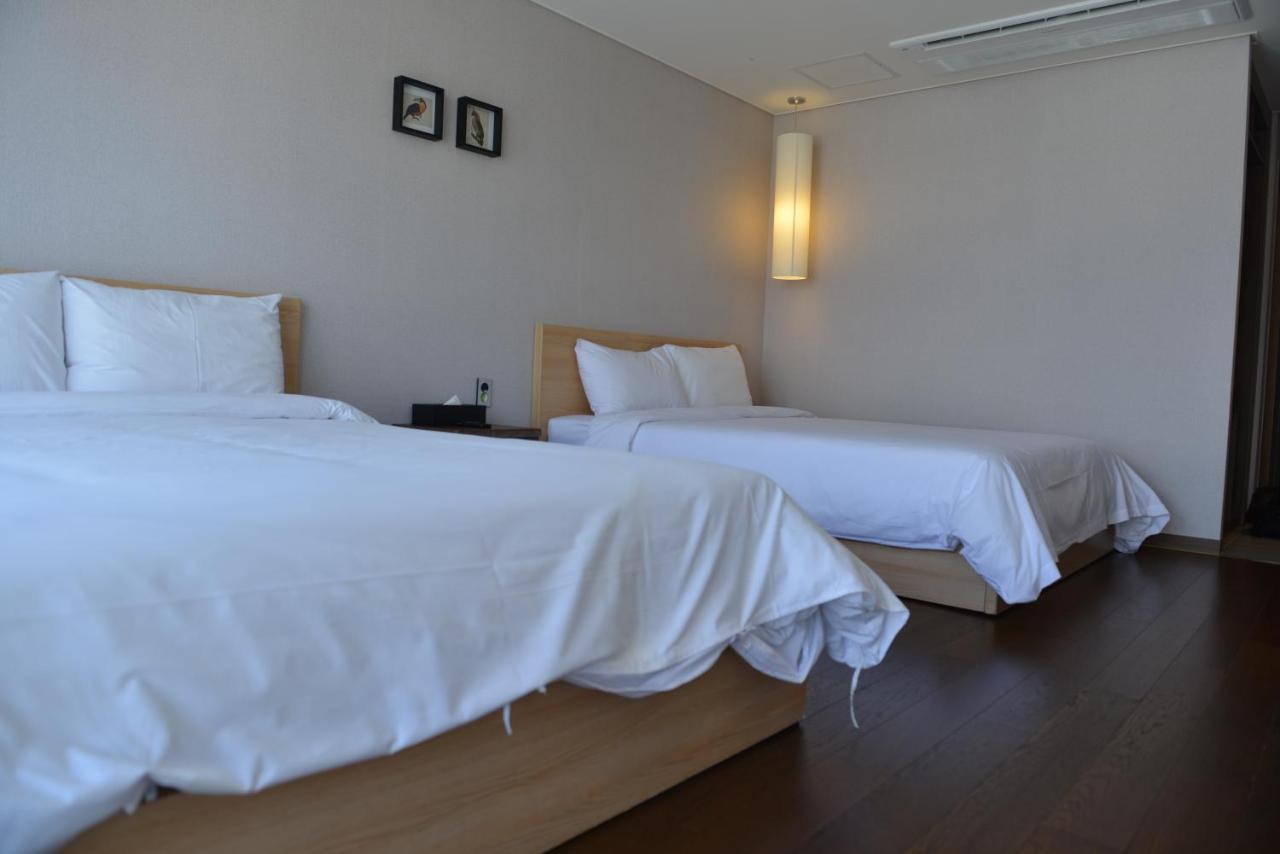 Hotel Alegria Seogwipo Exterior photo
